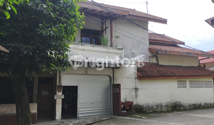 FOR SALE LAND WITH HOUSE & BOARDING BONUS IN STRATEGIC SLEMAN LOCATION, BEHIND AMBARUKMO PLAZA! FOR SALE LAND WITH HOUSE & BOARDING BONUS IN STRATEGIC SLEMAN LOCATION, BEHIND AMBARUKMO PLAZA!