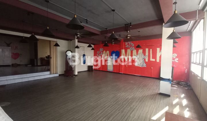 3-STORY SHOPHOUSE IN KRANGGAN, VERY STRATEGIC, NEAR TUGU YOGYAKARTA 2