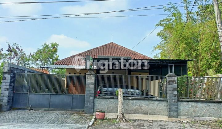RUMAH DIJUAL DI NGAGLIK, SLEMAN RUMAH DIJUAL DI NGAGLIK, SLEMAN