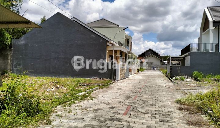 TANAH STRATEGIS BAGUS UNTUK DIBANGUN DAN INVESTASI TANAH STRATEGIS BAGUS UNTUK DIBANGUN DAN INVESTASI