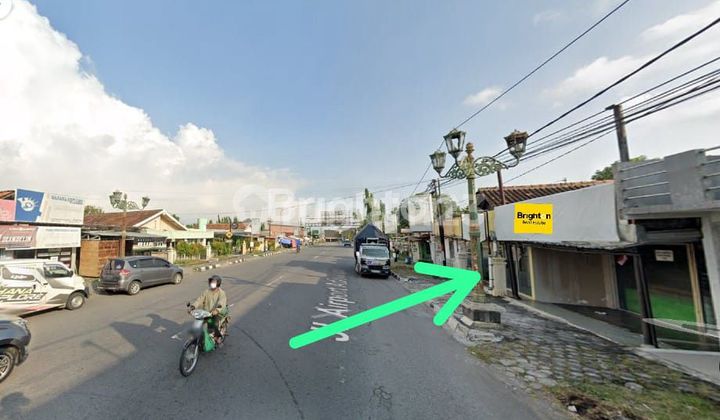 LAND FOR SALE  WITH BUILDING STILL STANDING AT THE ENTRANCE OF ADISUCIPTO AIRPORT YOGYAKARTA 2