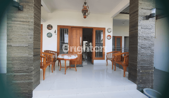 RUMAH MEWAH 2 LANTAI UTARA AMIKOM, DEKAT JOGJA BAY & STADION MAGUWOHARJO, FULL FURNISH!"** 2