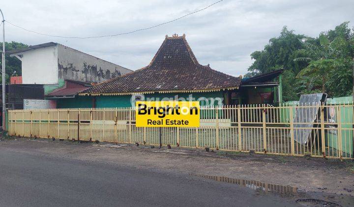 Disewakan Joglo dan Limasan Di Prambanan cocok untuk Resto/Rumah Makan 1