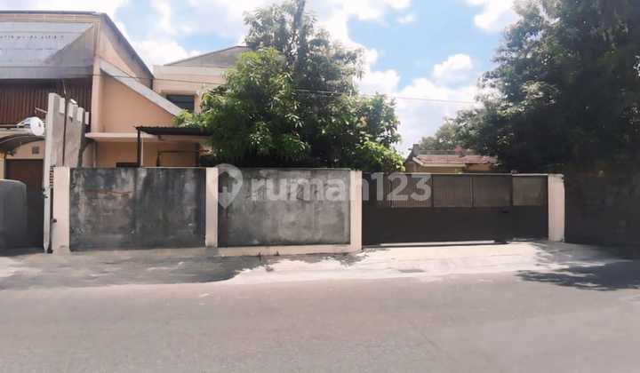 For Sale: Business Place, House/Office and Warehouse on Jalan Mangkuyudan, Yogyakarta City