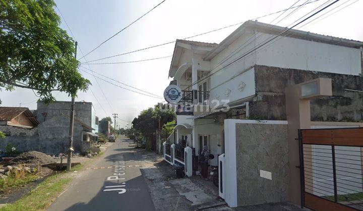 Disewakan Rumah 2 Lantai di Maguwoharjo Sleman – Lokasi Strategis & Dekat Kampus! 1