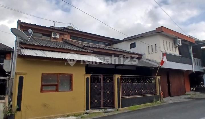2-Story House + Commercial Space Denokan Maguwoharjo 2