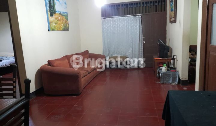 "For Sale Strategic House in Tegalrejo Yogyakarta, Freehold & Building Permit, Near Malioboro – Best Investment!" 2