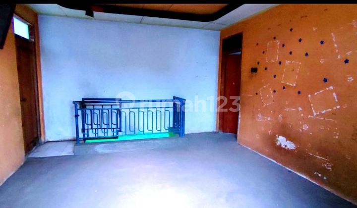 Roadside Shop House in Warujayeng, Kediri – Busy Location Near Ngajuk Market 2