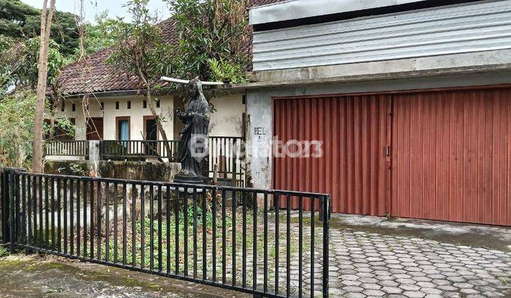 Dijual Rumah Hitung Tanah Saja, Siap Huni 1