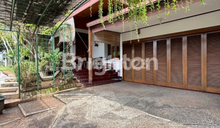 STRATEGIC AND SERENE HOME NEAR MRT FATMAWATI STATION IN VILLA CINERE MAS COMPLEX, DEPOK