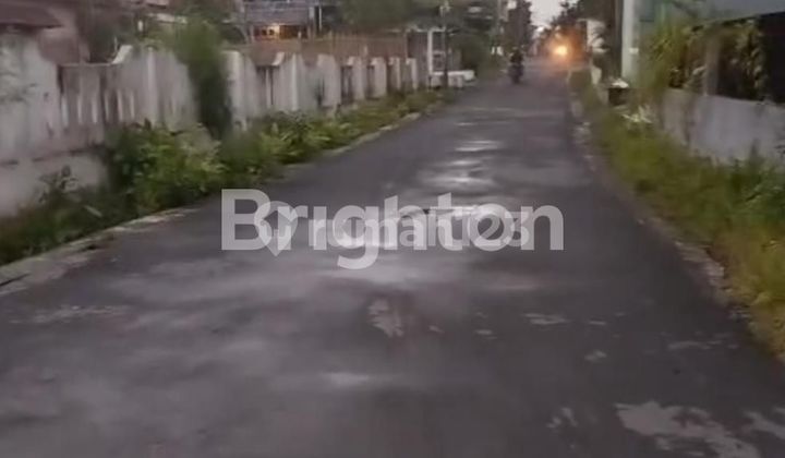 Tanah Strategis 580 m² di Gamping, Lokasi Menarik, Harga Nego!