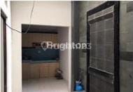 Rumah 2 Lantai di Perum Permata Purwomartani 2