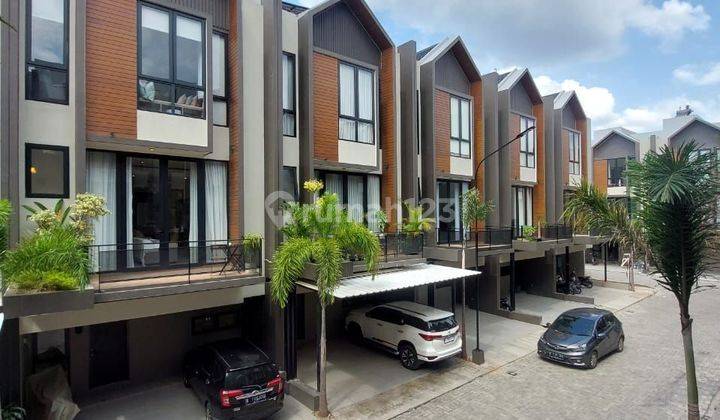 Rumah 3 lantai lokasi premium Jagakarsa 2