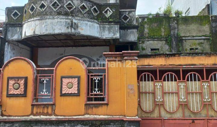 Di Jual Cepat Rumah hadap Utara 2 Lantai SHM 1