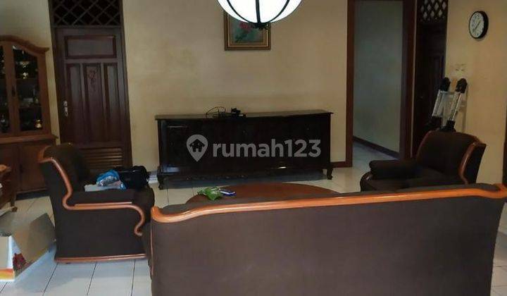 Rumah Klasik Tengah Kota Siap Huni Jalan Cijaura Girang 2 Bandung 2