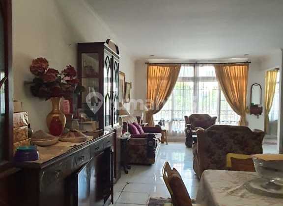 For Sale House With Extensive Land And Building Located In Bintaro South Tangerang