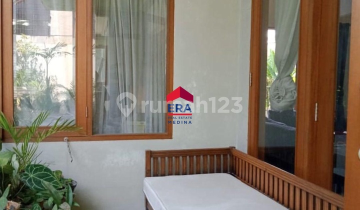 For Sale Ready-to-Occupy 1.5-Story House in Bintaro, South Tangerang 2