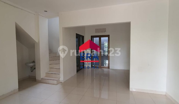 For Sale Beautiful House Inside Bintaro Cluster 2