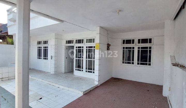 Dijual Rumah 2 Lantai di Alamanda Indah SHM Timur Laut 2