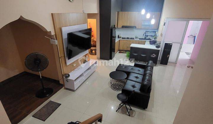 Dijual Cepat 1 Unit Rumah 2 Lantai Bagus Siap Huni, SHM ,di Permata Harapan Baru Harapan Indah Bekasi 1