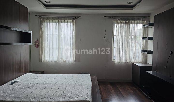 Dijual Cepat 1 Unit Apartemen French Walk Moi 2 Lantai Type Loft HGB Full Furnish Tower Nice Garden,moi Kelapa Gading 2