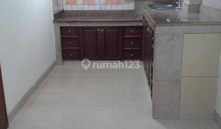 Rumah 2,5 Lantai SHM Lt 90m2,lb 154 M2,kt 4,km 3 Siap Huni Di Kelapa Gading Pratama,kelapa Gading Jakarta Utara 1