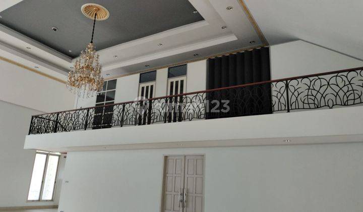 Rumah Mewah 2 Lantai Lt 1390 M2 Lb 1,250 M2 ,9 Kt Swimming Pool SHM Siap Huni Di Pondok Labu Jakarta Selatan 2