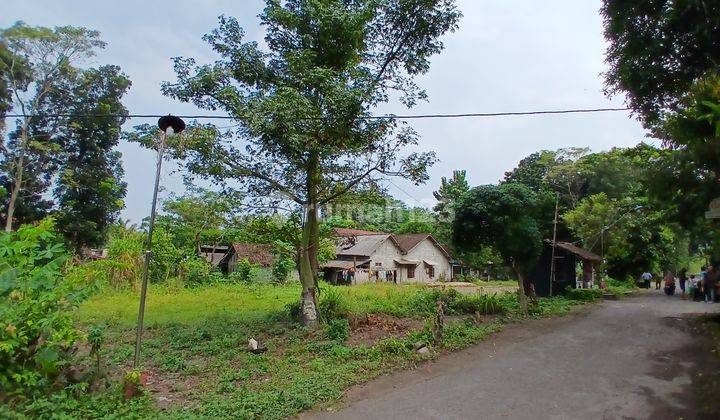 Tanah 133 m² Dekat Uii Jogja SHM Pekarangan 2