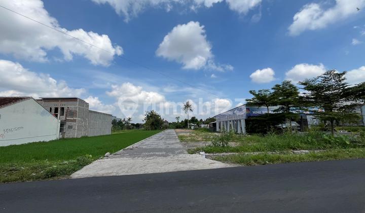 Tanah Jogja di Banyuraden Tepi Aspal Dekat Jl Jogja Wates