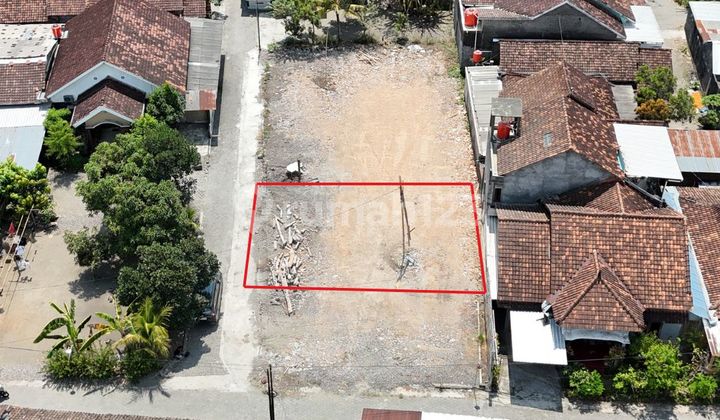 SIAP AJB! Tanah Dekat Pasar Gentan Area Jakal KM 10 