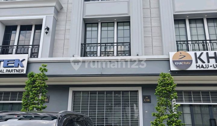 New 4-Storey Ruko in Good Condition