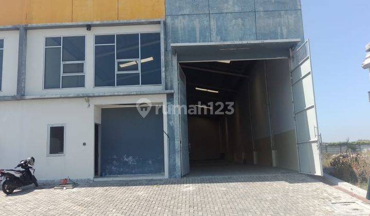 0824 - Disewakan Gudang LT 660 m2 LB 540 m2 Ada Kantor di Dascoland Gresik 1