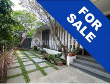 0593 - For Sale 2-Story Luxury House in Graha Famili Surabaya 2