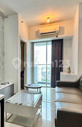 0829 - Disewakan Apartemen Anderson Lt 17 Furnish 2 BR View Pool 2