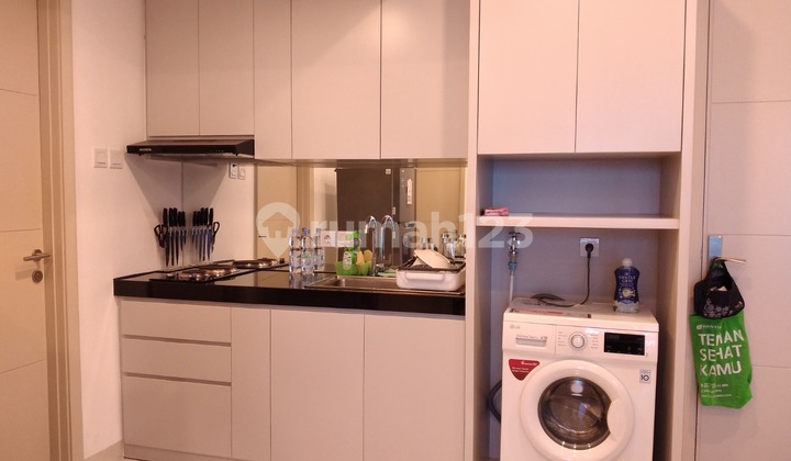 0859 - For Rent La Riz Apartment 2 BR 20th Floor Fully Furnished