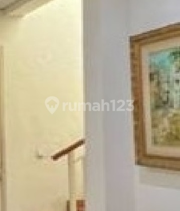 0828 - Dijual Rumah perumahan Kendangsari SHM LT 389m2 LB 400m2 2