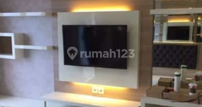 0834 - Disewakan Apartemen Tanglin  Lt 23 Studio Plus Furnished   2