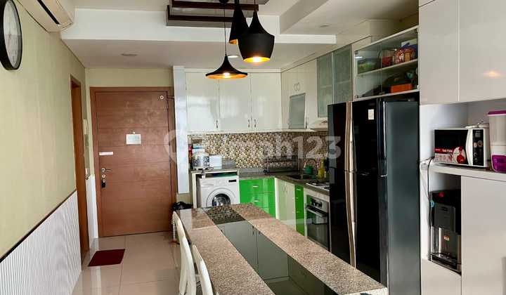 0909 - For Rent 2BR 31st Floor Apartment at Aryaduta Residence Cito 2