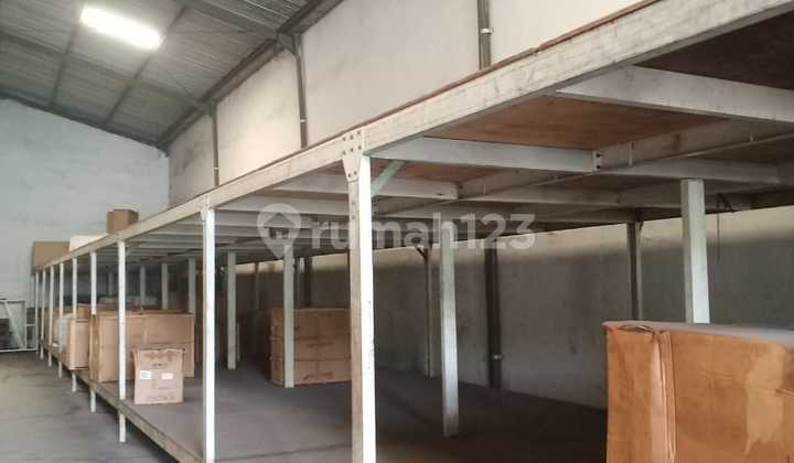 0878 - Warehouse for Rent in Margomulyo Permai, Land Area 440 M2, Building Area 360 M2