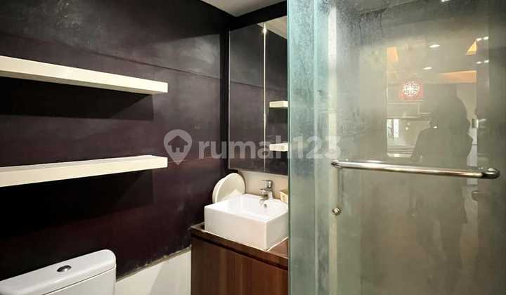0872-For Rent Waterplace Tower C Apartment 2BR 7th Floor Furnished 2