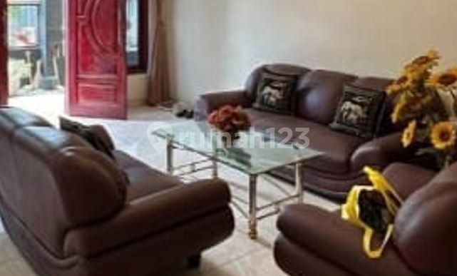 0835 - Dijual Rumah mewah LB 500 m2 KT 4+1 KM 4+1 mediteranean di Darmo Hill 