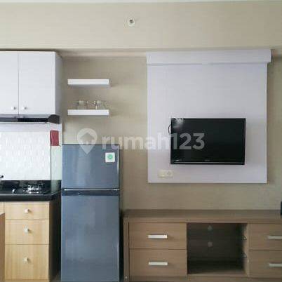 302 Disewakan Apartemen Educity Harvard 2BRC Lantai 21 Furnished 1