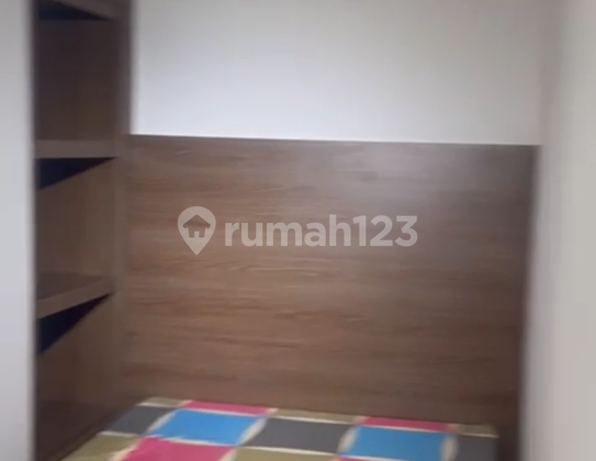 932-For Rent Icon Gresik Apartment 2BR Fully Furnished Near JIIPE