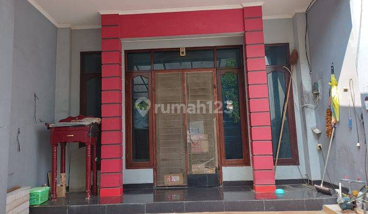 Rumah 2.5 Lantai SHM di Sunter, Jakarta Utara Jalan 2 Mobil 1