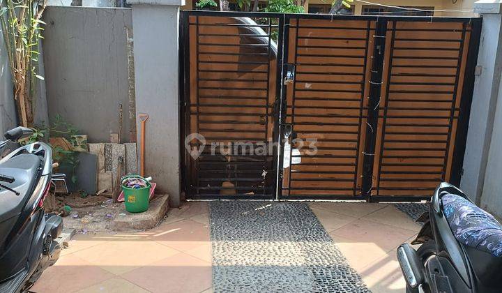 Rumah 2.5 Lantai SHM di Sunter, Jakarta Utara Jalan 2 Mobil 2