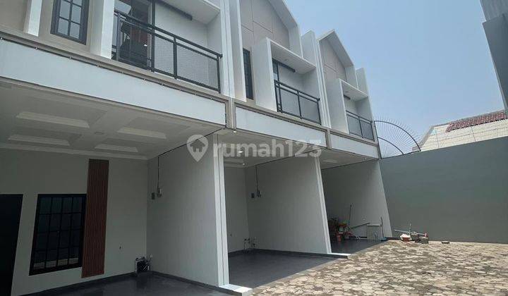 Dijual Rumah Cantik 2 Lantai Brand New Rumah di Koja, Jakarta Utara e0042cj  1