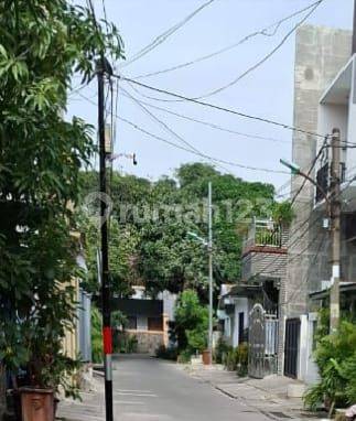 Dijual Rumah Cantik 1,5 Lantai di Kampung Bahari Gg. 4 Jakarta Utara (e0115off) 2