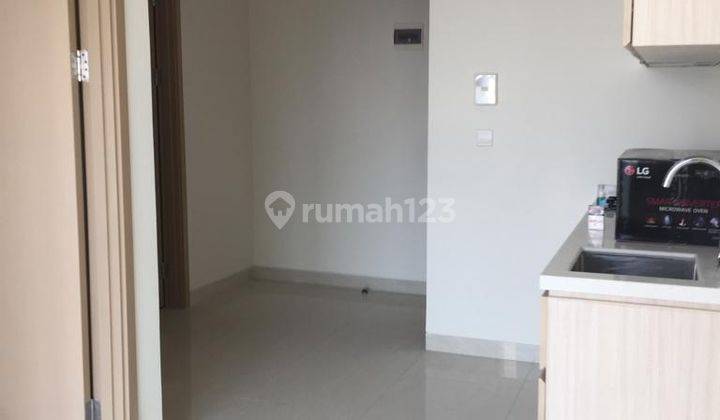 Disewakan Unit Studio Apartemen Sedayu City Suites, Kelapa Gading, Jakarta Utara E0076off 1