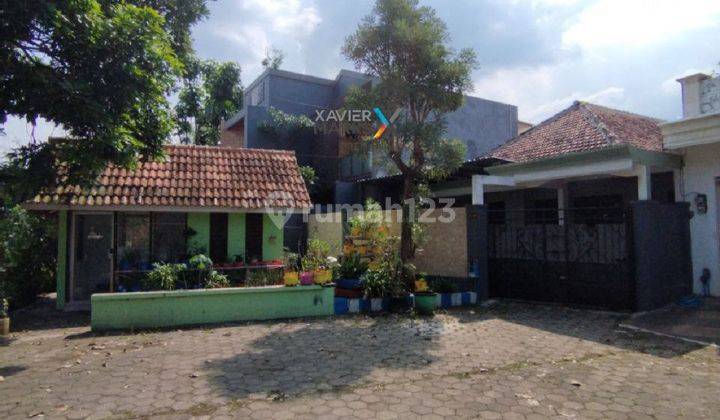 Dijual Rumah Luas Lokasi Strategis 2 Lt di Mangliawan Permai 2