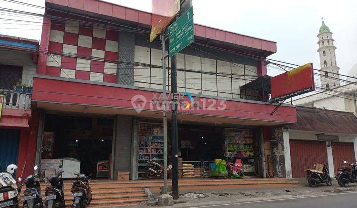 Dijual  Toko, Ruang usaha Strategis di Poros Jalan Raya Semeru Selatan, Dampit  2